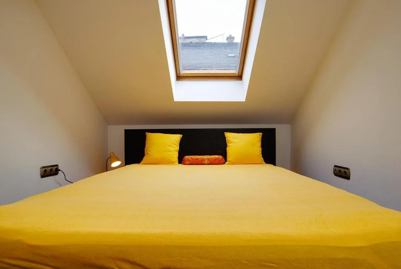 Central Charm In Budapest'S Bustling 6Th District Apartment Budapest